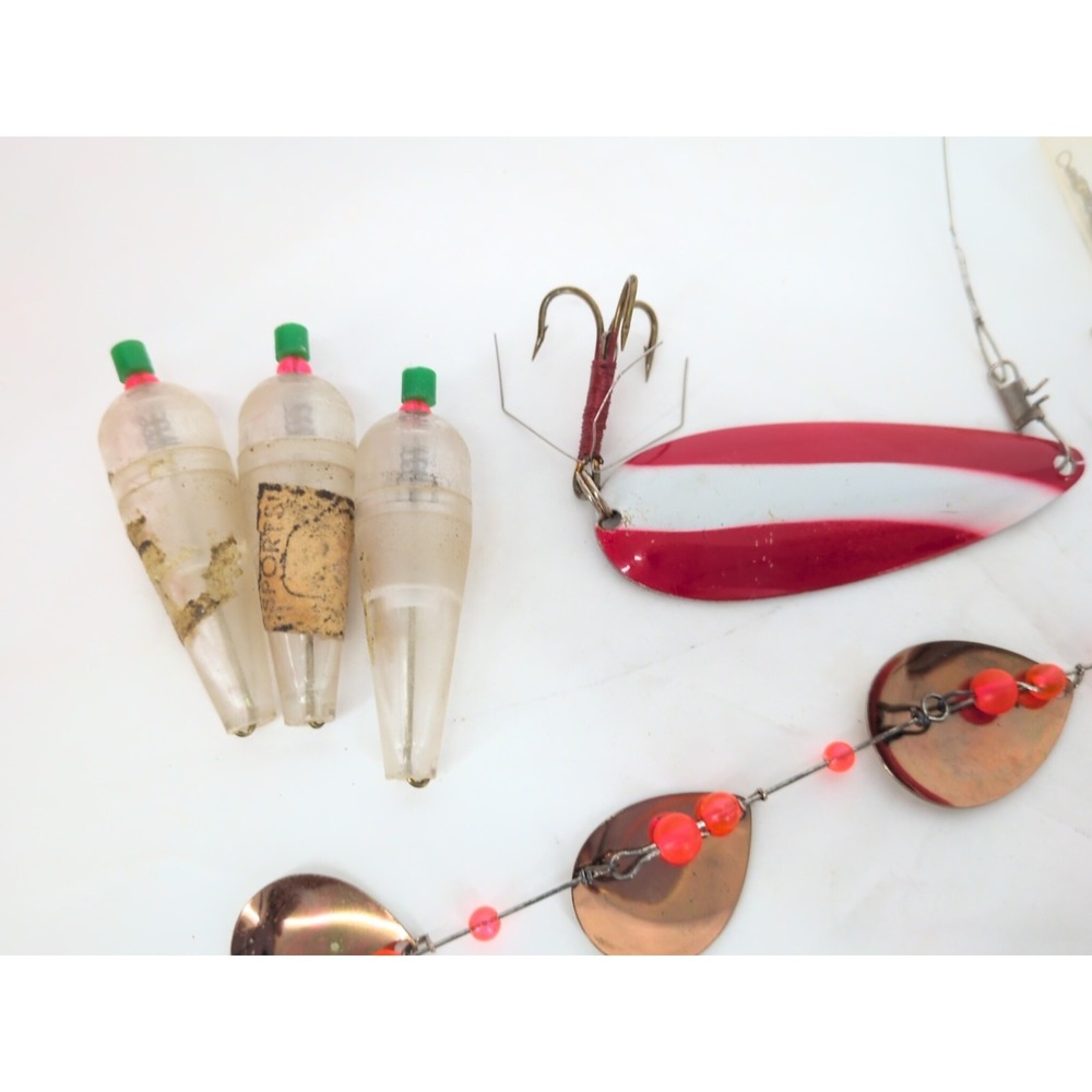 Vintage Fishing Lures Lot Mepps Aglia Red Devil Rapala Hula Spinners Hooks - Picture 13 of 14